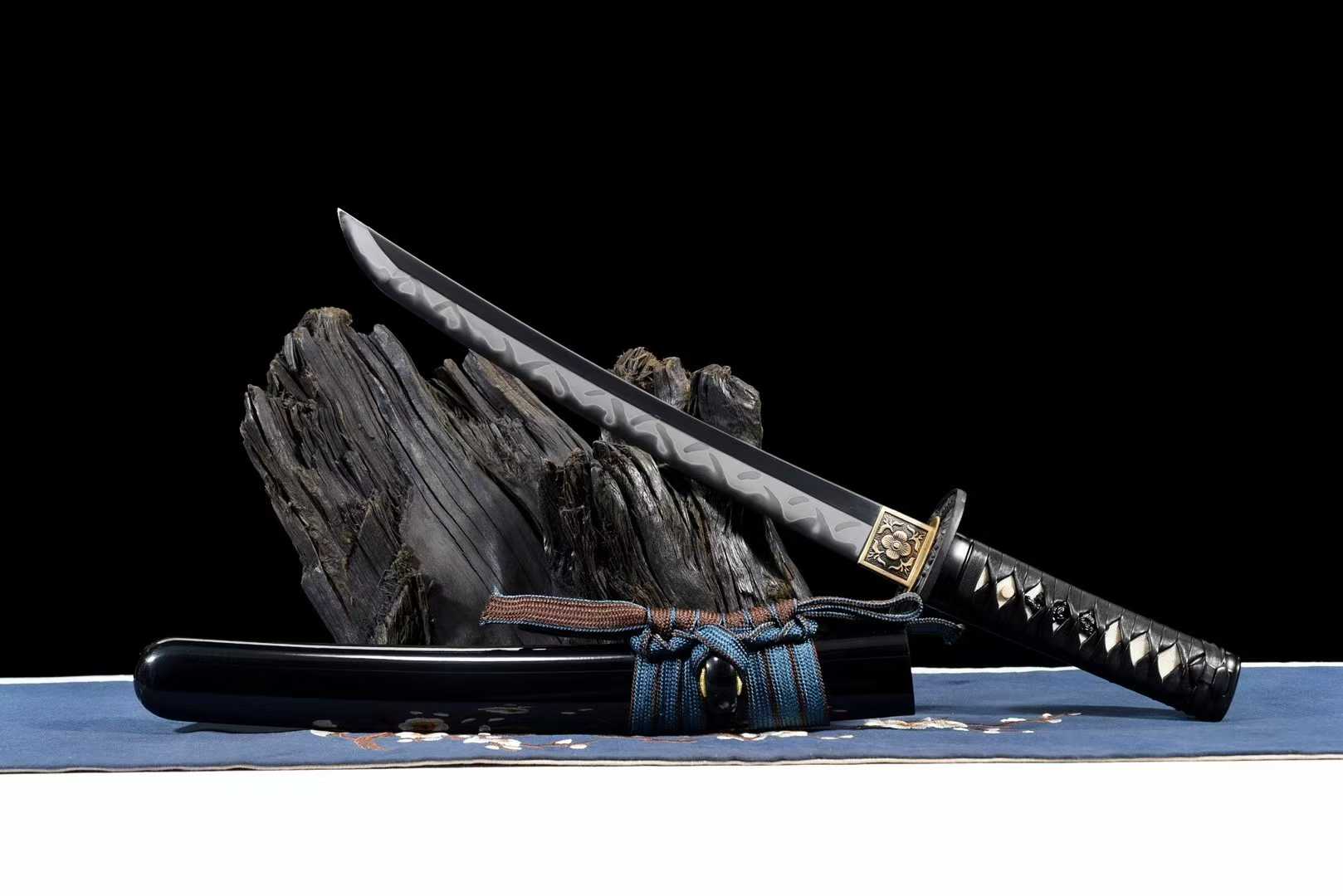 Kiếm Nhật Tanto HẮC HẢI - Thép T10 vân hamon đỉnh cao